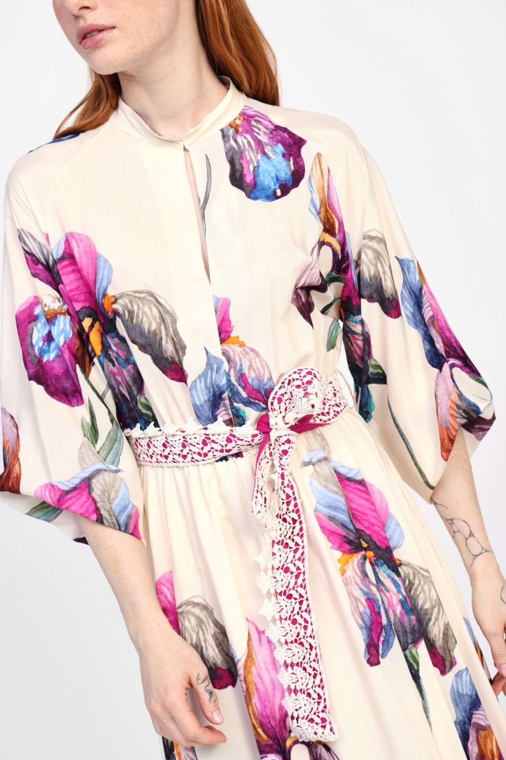 Maïfa | Vestido Largo Impreso – Elegancia Floral y Atractivo Fluido