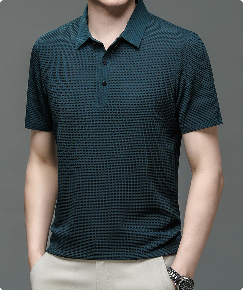 Tony | Polo Man – Eenvoud en Veelzijdigheid