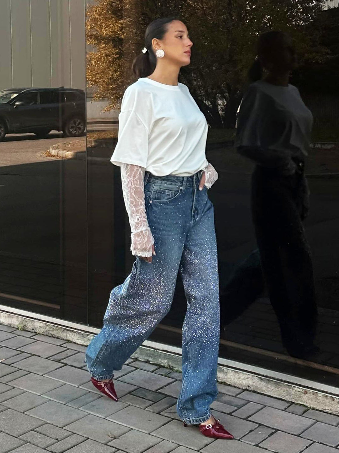 May | Pantalón Moda – Corte Relax y Acabados Brillantes