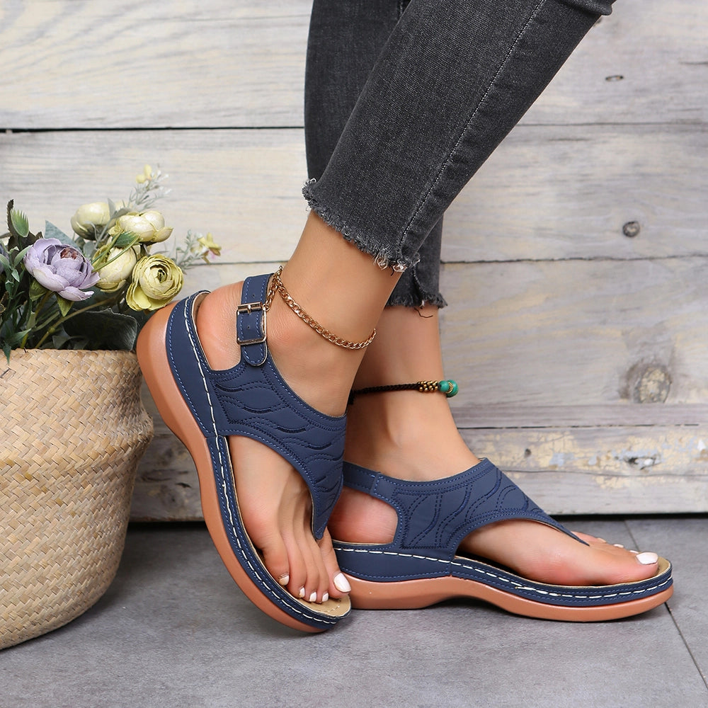 Blanche | Sandalen mit verstellbarem Riemen – Einfachheit und Alltagsstil