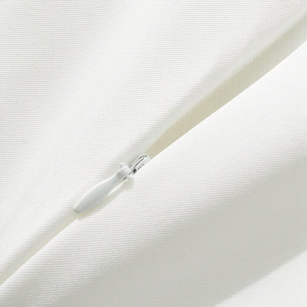 Dario | Elegantní Mini Šaty – Puffové Rukávy a Ženská Silueta