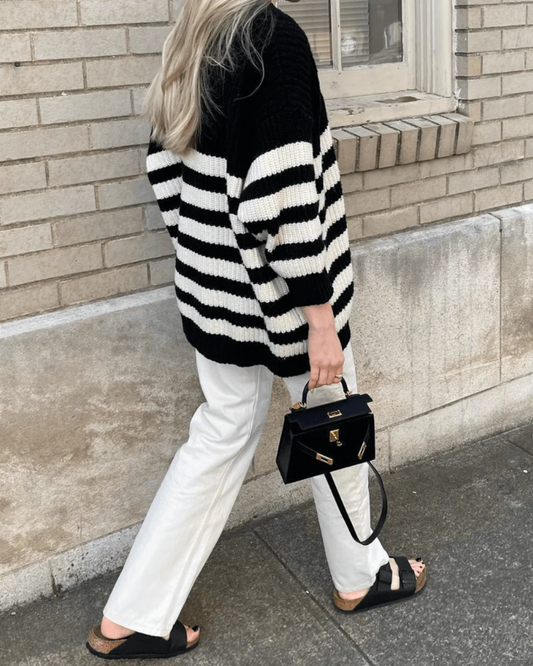 Zoe | Women's Handbag – Elegance and Practicality 