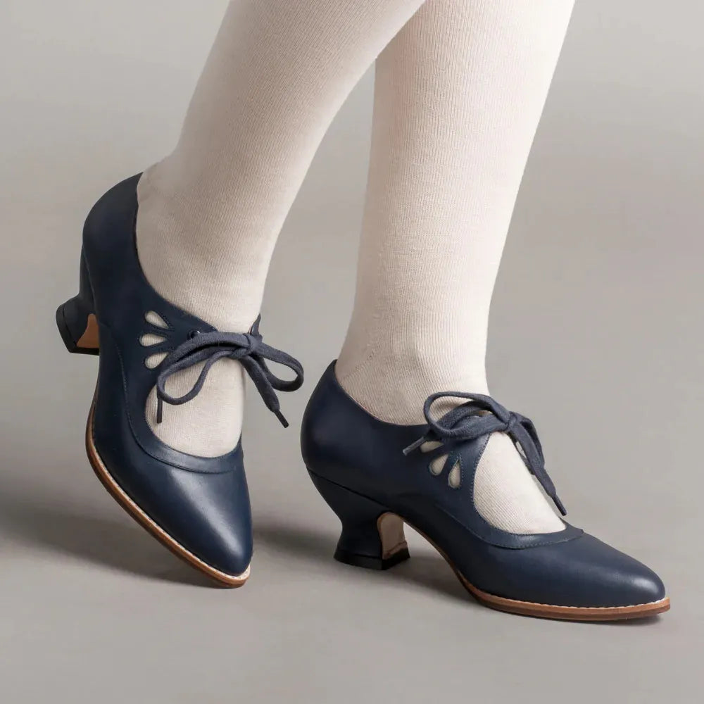 Margaux | Pantofi cu Toc Mic – Atitudine Vintage pentru un Aspect Unic 