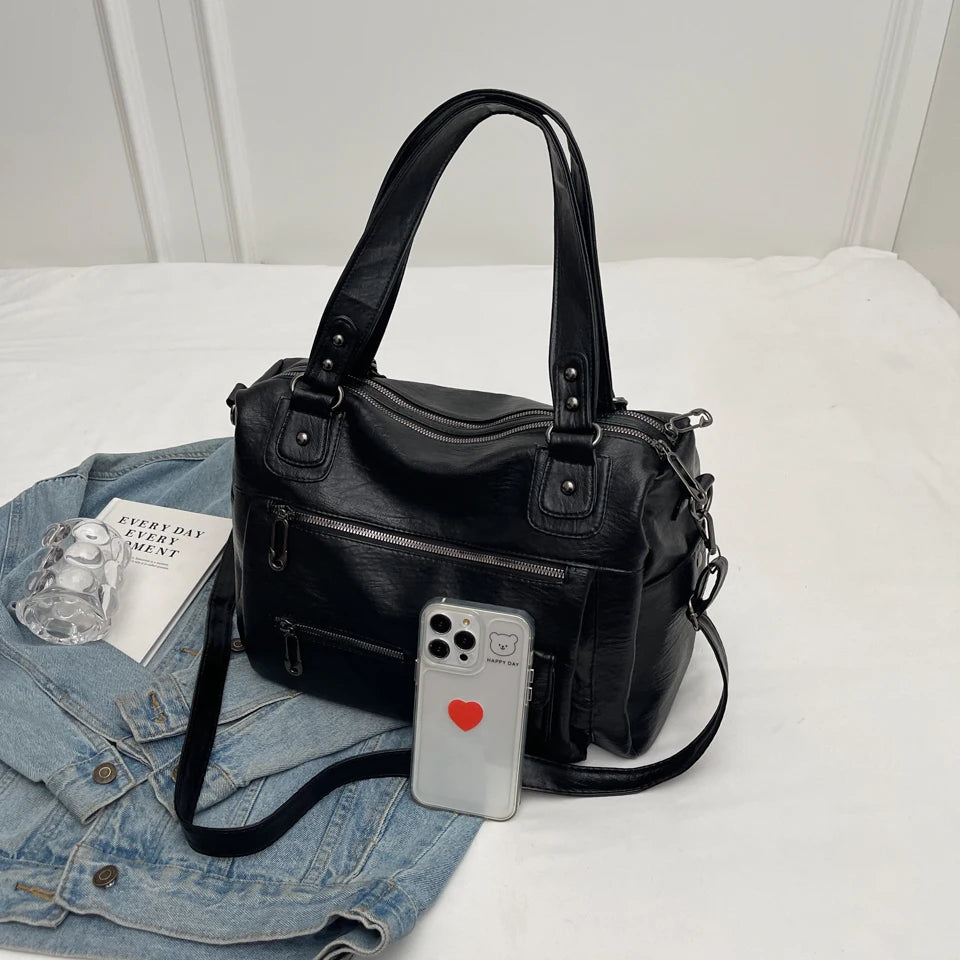 Amaya | Large Shoulder Bag for School – Elegance and Daily Comfort 
