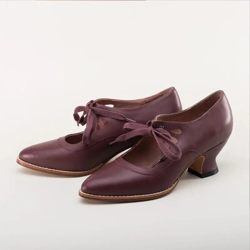Margaux | Pantofi cu Toc Mic – Atitudine Vintage pentru un Aspect Unic 