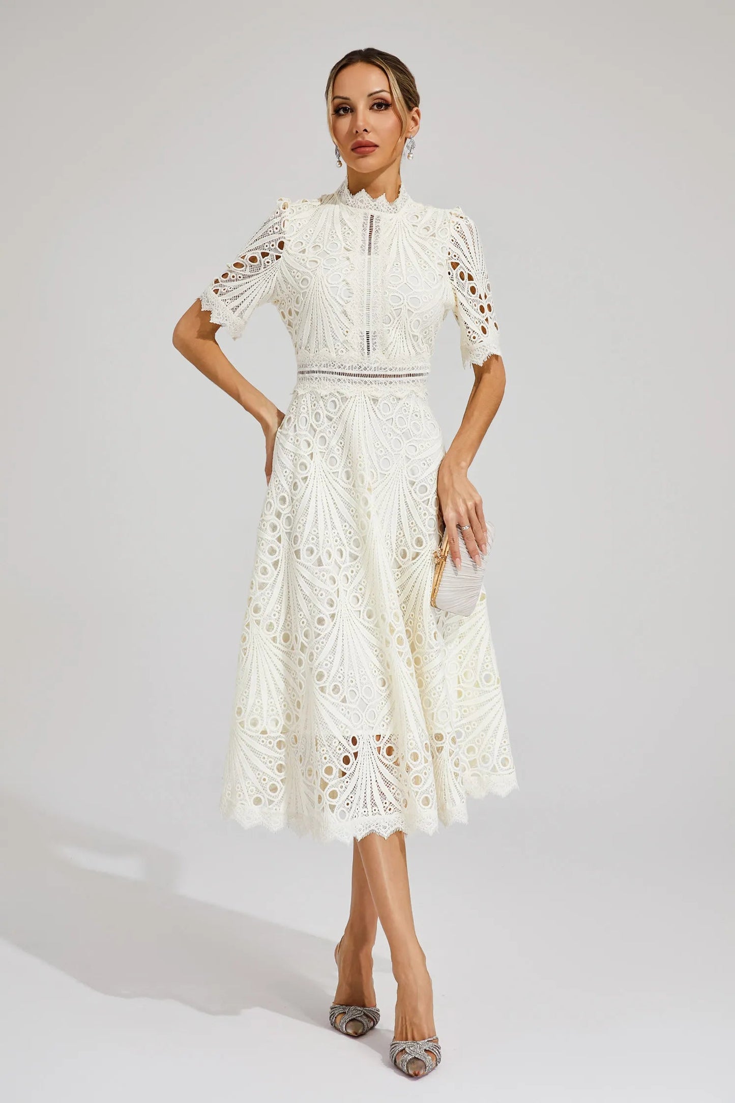 Nadine | Rochie Midi – Allure Chic și Accente Rafinate 