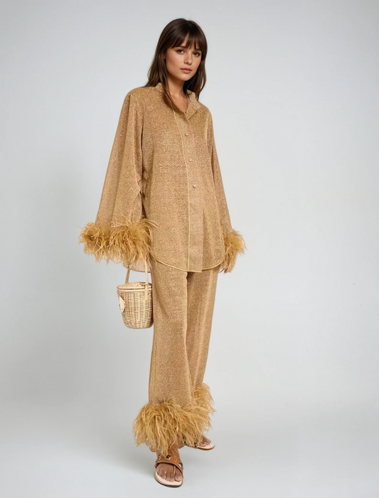 Oceana | Conjunto Mujer – Detalle Pluma Y Estilo Tendencia 