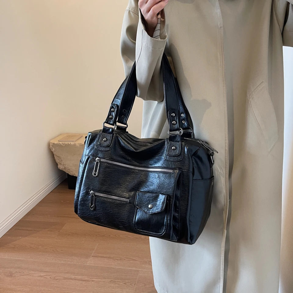 Amaya | Large Shoulder Bag for School – Elegance and Daily Comfort 