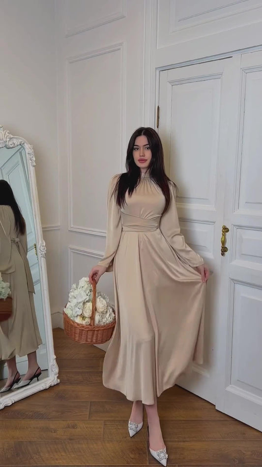 Philippine | Robe Longue Ceinturée Au Style Élégant