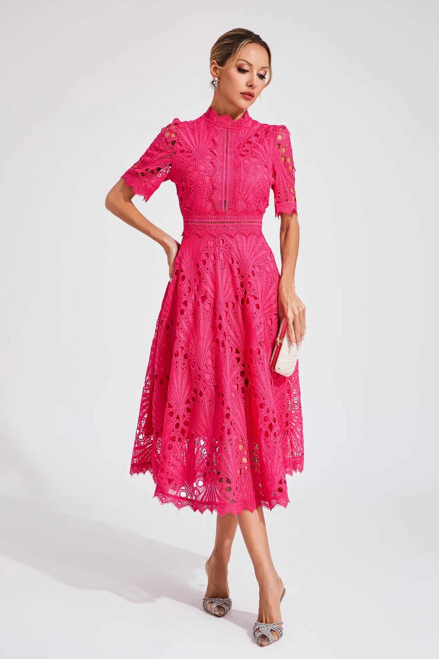 Nadine | Rochie Midi – Allure Chic și Accente Rafinate 