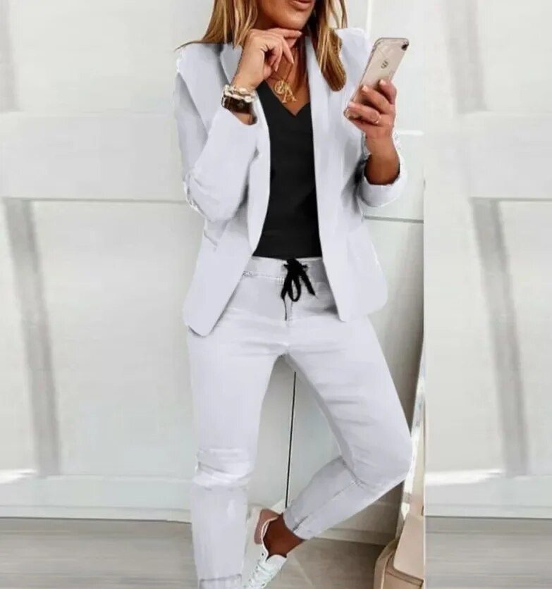 Malia | Costum Modern Relaxat 